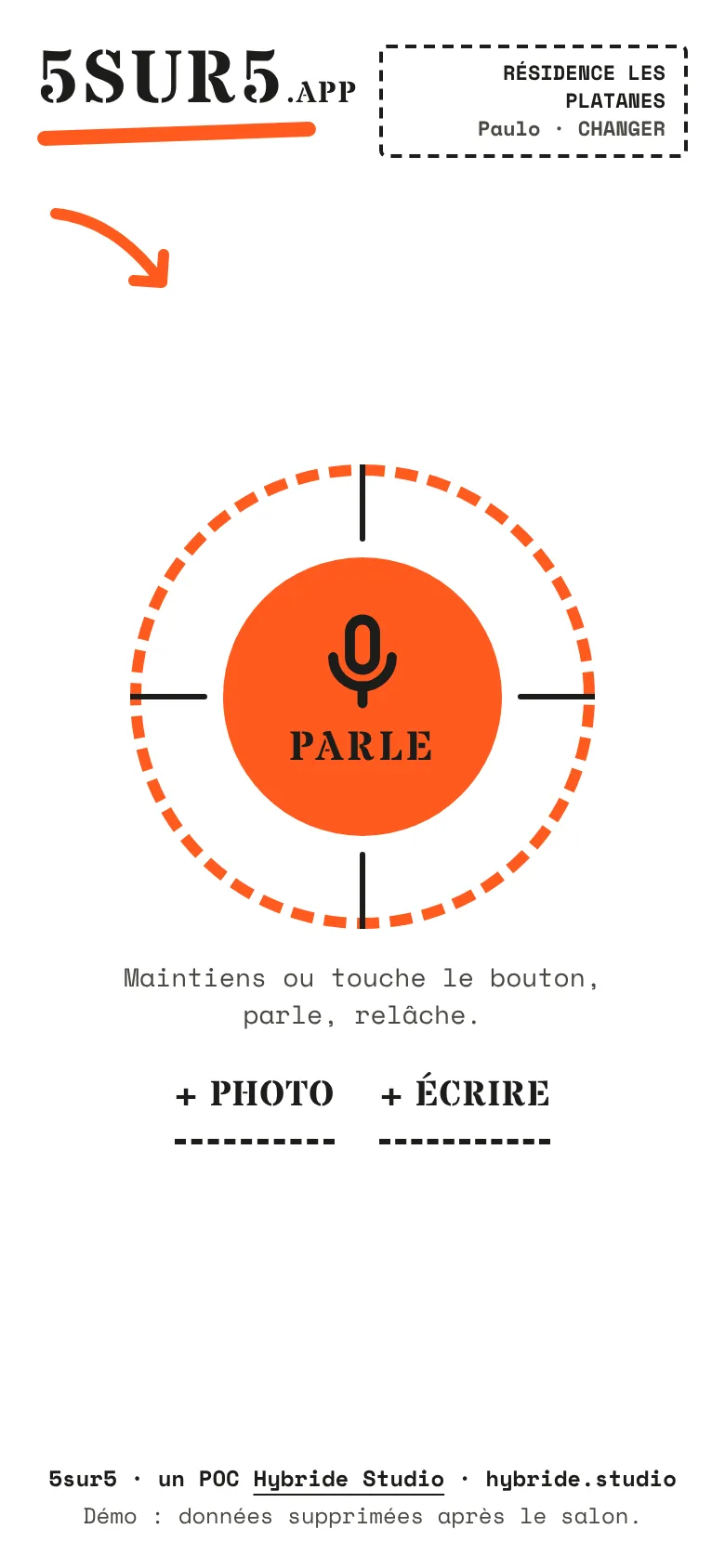Écran du téléphone : un gros bouton micro pour parler